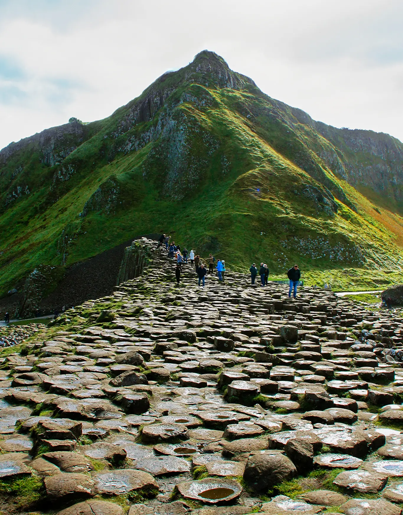 Giant's Causeway Day Tour – Private Group Excursion